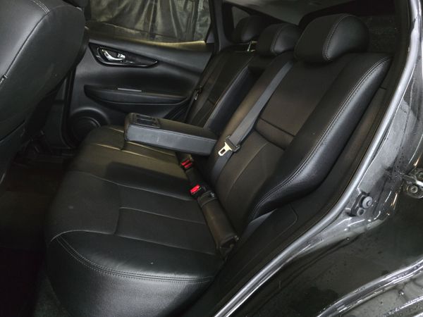 161 Nissan Qashqai TEKNA 1.6 Diesel Manual 6 Speed 375637259