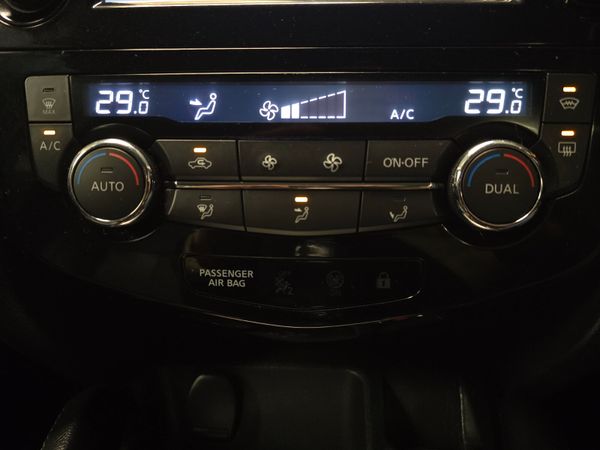 161 Nissan Qashqai TEKNA 1.6 Diesel Manual 6 Speed 375637251