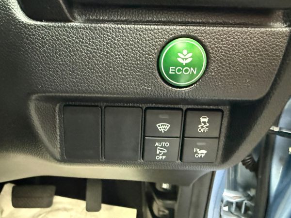 2016 Honda Fit 1.5 Hybrid Auto,Top Specs,36K Miles 375639188