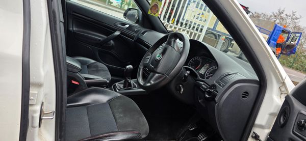Skoda Octavia VRS Half Leather 375632590