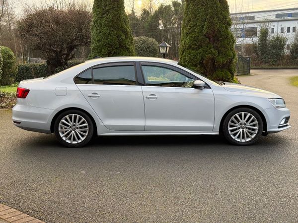 Stunning 171 Volkswagen Jetta Highline! 375649686