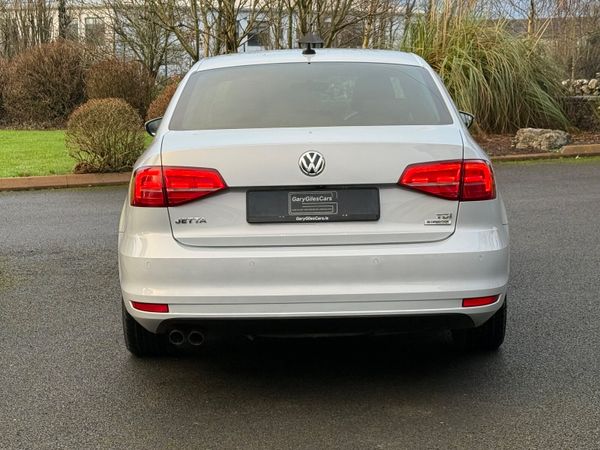Stunning 171 Volkswagen Jetta Highline! 375649681