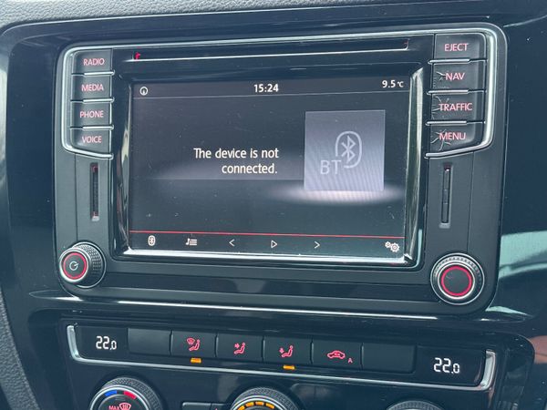 Stunning 171 Volkswagen Jetta Highline! 375649698