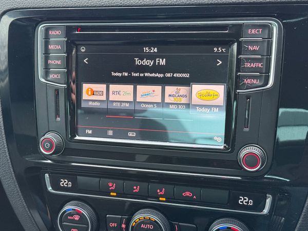 Stunning 171 Volkswagen Jetta Highline! 375649699