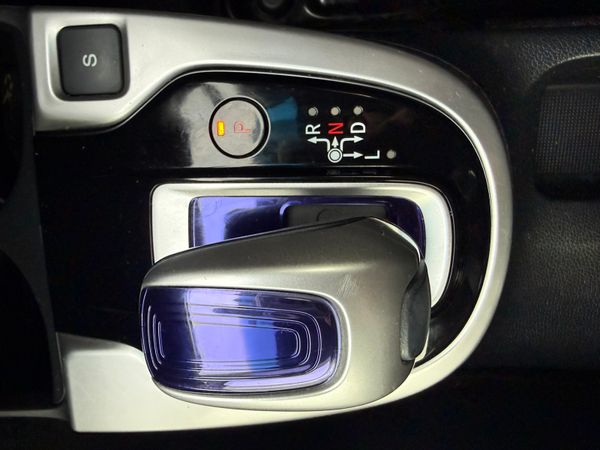 2016 Honda Jazz/Fit 1.5 Hybrid Automatic,36K Miles 375640018