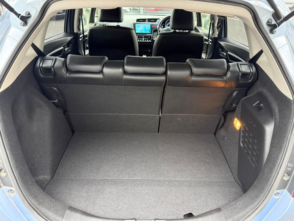 2016 Honda Jazz/Fit 1.5 Hybrid Automatic,36K Miles 375640031