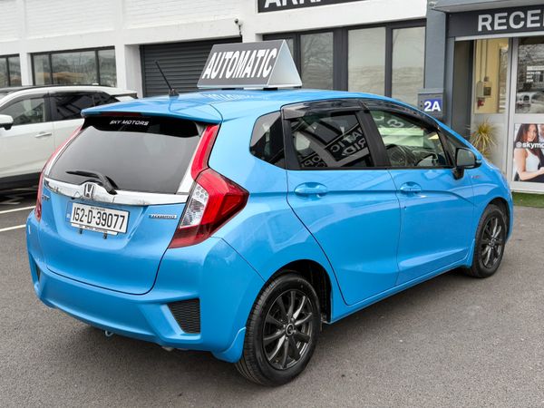 2015 Honda Jazz/FIT  1.5 Hybrid auto, 41K Miles 375640205