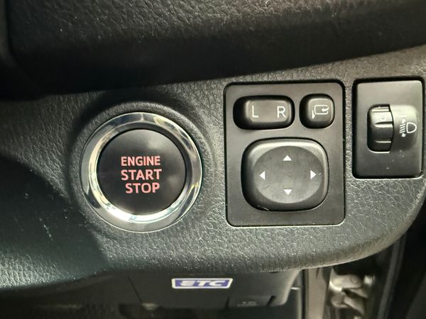 2019 Toyota Yaris(vitz) 1.0 petrol Auto,46k Miles 375642673