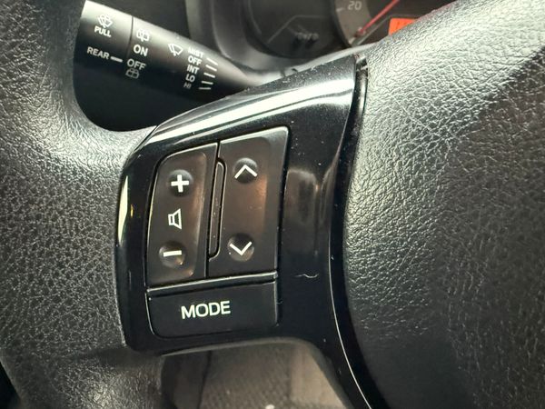 2019 Toyota Vitz  1.0 petrol Automatic ,46k Miles 375642726