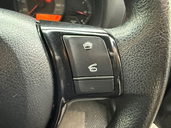 2019 Toyota Vitz  1.0 petrol Automatic ,46k Miles 375642727