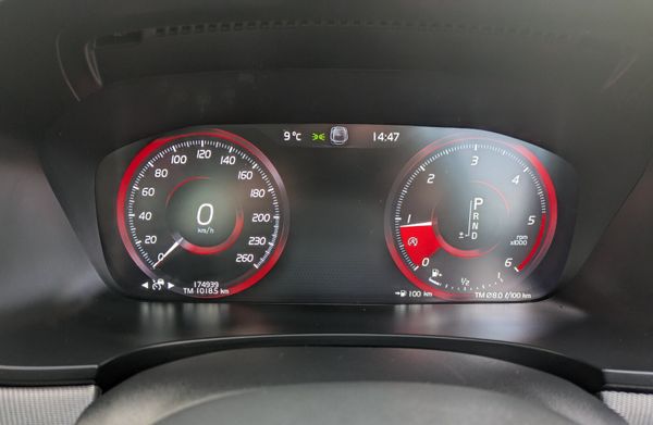 Volvo S90 R-Design 4wheel drive/ Top Spec/Auto 375661129