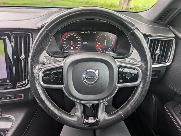 Volvo S90 R-Design 4wheel drive/ Top Spec/Auto 375661132