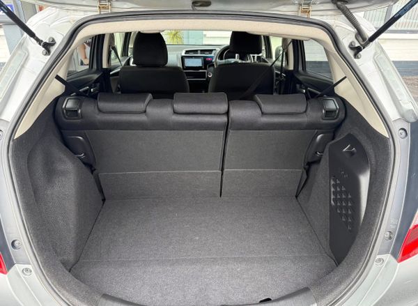 2014 Honda FIT  1.5 Hybrid automatic,47K Miles 375732367