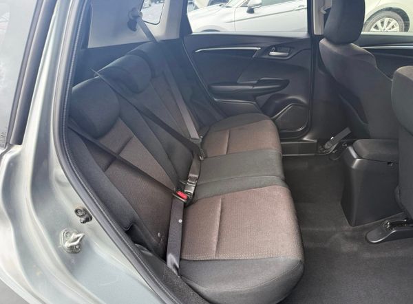 2014 Honda JAZZ/FIT 1.5 Hybrid auto ,47K Miles 375732395