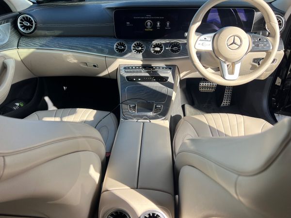 Mercedes-Benz CLS 2021 CLS 220 D AMG Line 375772261