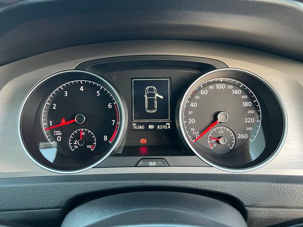 Volkswagen Golf 1.2 TSI Auto 375796638