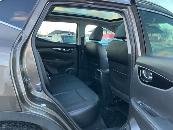 141 NISSAN QASHQAI PANORAMIC ROOF LOW KMS 375989809