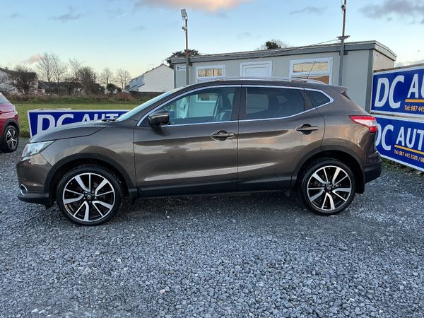 141 NISSAN QASHQAI PANORAMIC ROOF LOW KMS 375989802