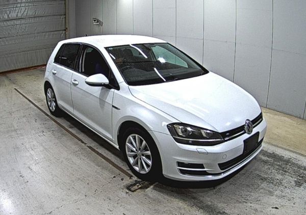 2015 (152) VW Golf 1.2 Petrol - Lounge Edition 376075681