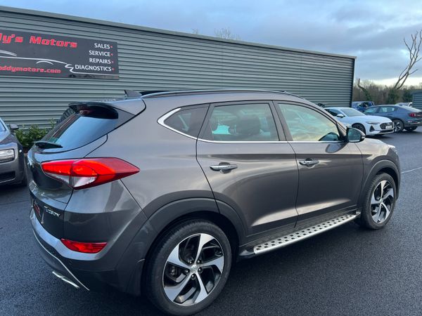 2017 (172) Hyundai Tucson Premium SE 2.0 CRDI 376168718