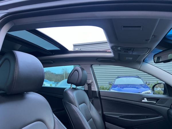 2017 (172) Hyundai Tucson Premium SE 2.0 CRDI 376168719