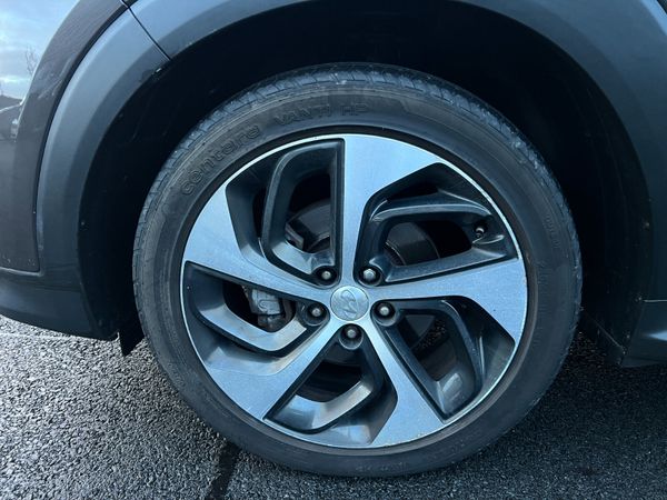 2017 (172) Hyundai Tucson Premium SE 2.0 CRDI 376168710