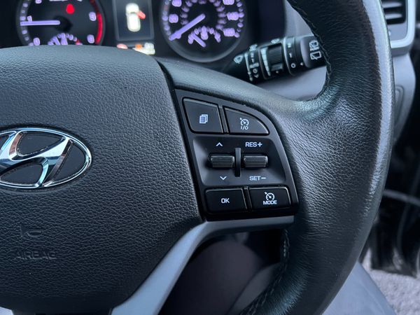 2017 (172) Hyundai Tucson Premium SE 2.0 CRDI 376168726