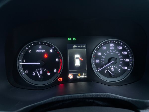 2017 (172) Hyundai Tucson Premium SE 2.0 CRDI 376168720