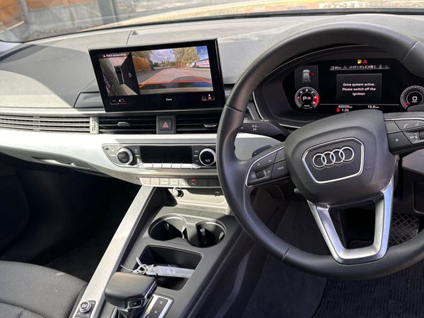 2022 AUDI A4 estate Auto 376201296