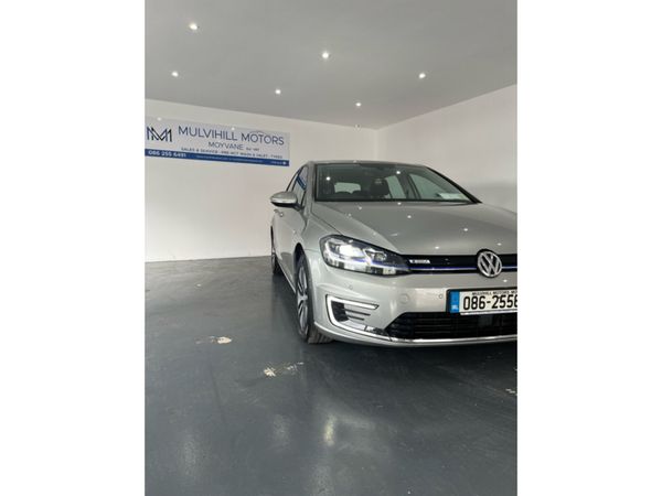 Volkswagen e-Golf PRICE DROP COMFORTLINE 5DR AUTO 376403032