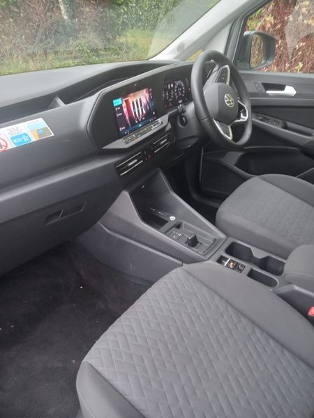 volkswagon caddy    maxi   mini bus 376526250