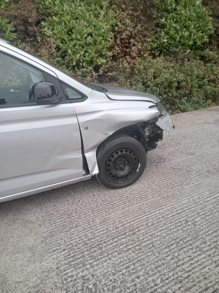 volkswagon caddy    maxi   mini bus 376526251