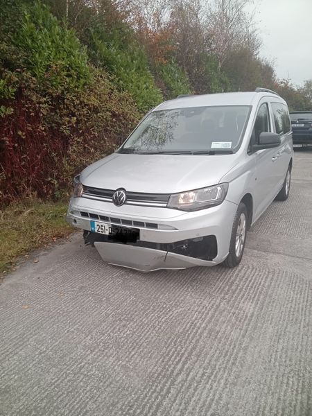 volkswagon caddy    maxi   mini bus 376526253