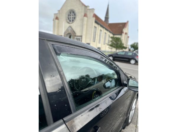 Volkswagen Polo FUN 1.0 60HP MANUAL 5SPEED 5DR 376665656