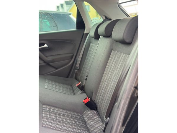 Volkswagen Polo FUN 1.0 60HP MANUAL 5SPEED 5DR 376665677