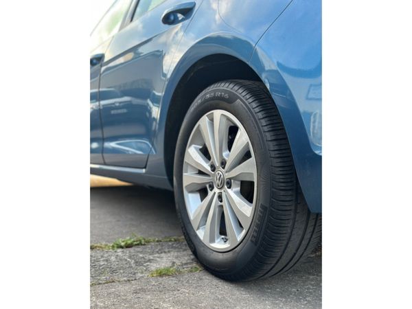 Volkswagen Golf AUTOMATIC LOW MILEAGE VW GOLF 376666787