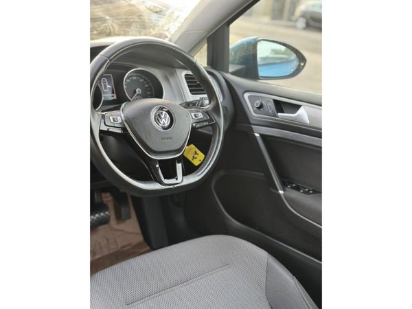 Volkswagen Golf AUTOMATIC LOW MILEAGE VW GOLF 376666804