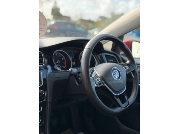 Volkswagen Golf HIGHLINE 1.2 TSI MANUAL 6SPEED FWD 376669620