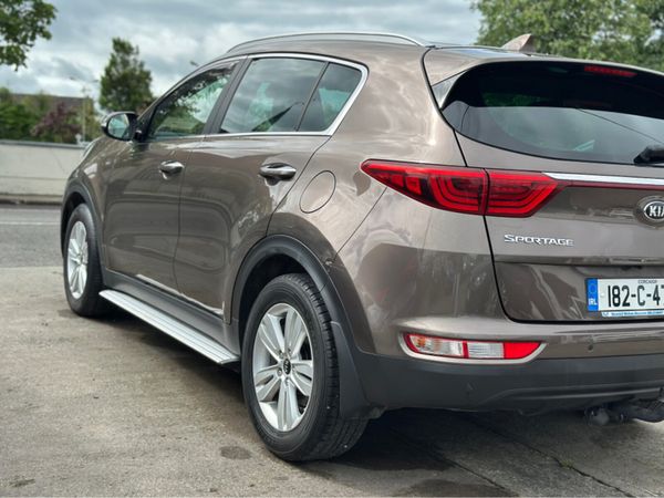 Kia Sportage VERY LOW MILEAGE PLATINUM SAM 5DR 376662988