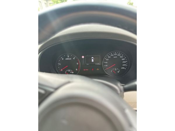 Kia Sportage VERY LOW MILEAGE PLATINUM SAM 5DR 376662993