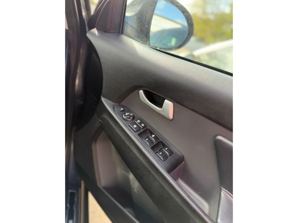 Kia Sportage 4 New Tyres - 1.7 PLATINUM 4DR 376670123