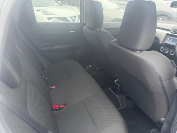 Suzuki Swift Hybrid Auto (ZC53S) 376705855