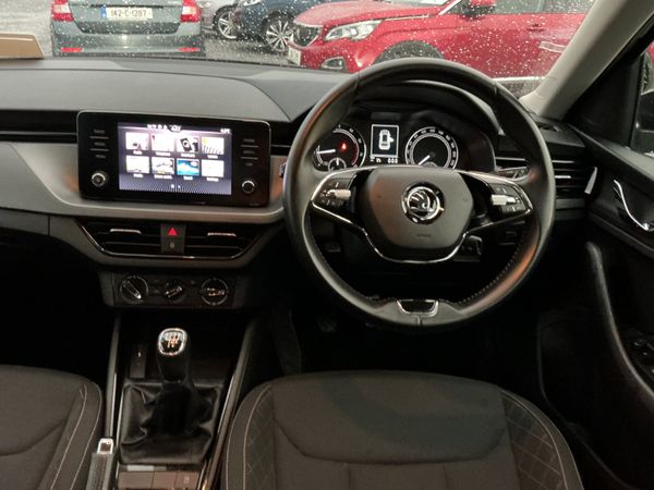 221 SKODA KAMIQ PETROL 1 OWNER LOW KMS 376717093