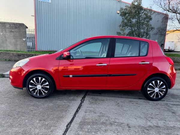 Renault Clio 2010 new NCT 6 months tax 376737508