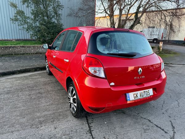 Renault Clio 2010 new NCT 6 months tax 376737536
