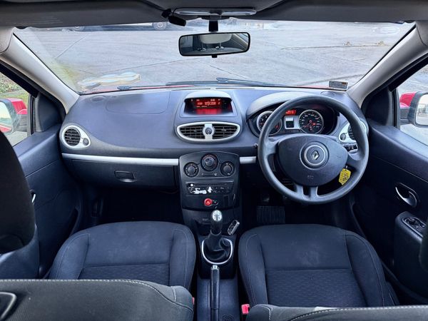 Renault Clio 2010 new NCT 6 months tax 376737537