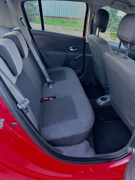 Renault Clio 2010 new NCT 6 months tax 376737540