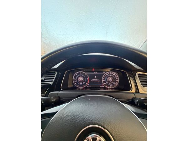 Volkswagen Golf LOW MILEAGE R-LINE 1.6 TDI MANUAL 376786615