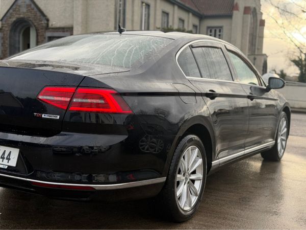 Volkswagen Passat HIGHLINE BE 1.6 TDI MANUAL 6SPEE 376795804