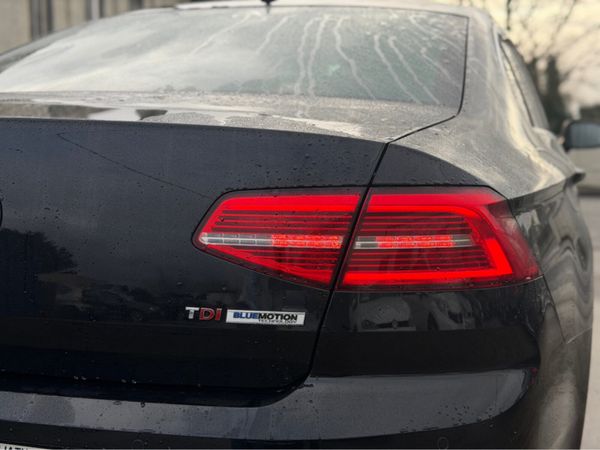 Volkswagen Passat HIGHLINE BE 1.6 TDI MANUAL 6SPEE 376795800